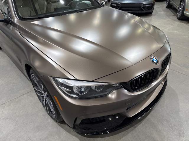 Vehicle image 41 of 92