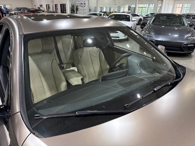Vehicle image 46 of 92