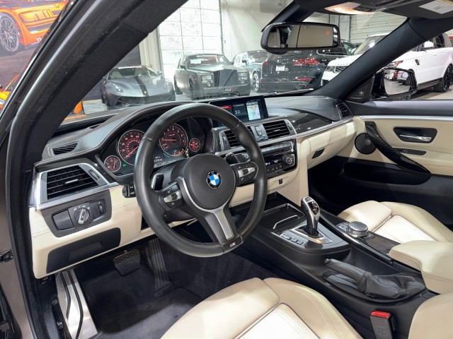 Vehicle image 50 of 92