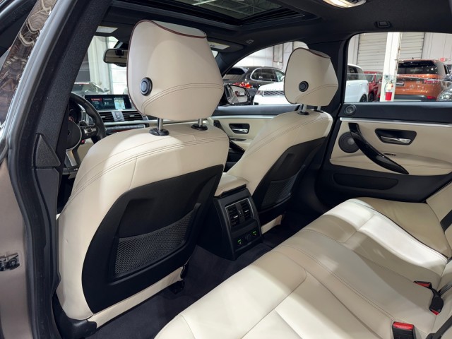 Vehicle image 57 of 92