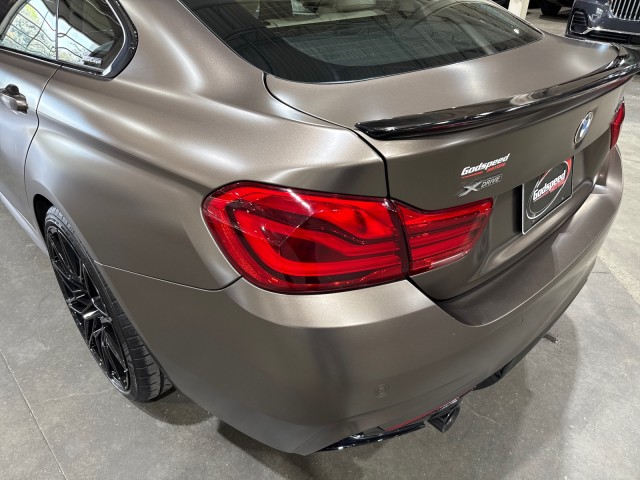 Vehicle image 44 of 92