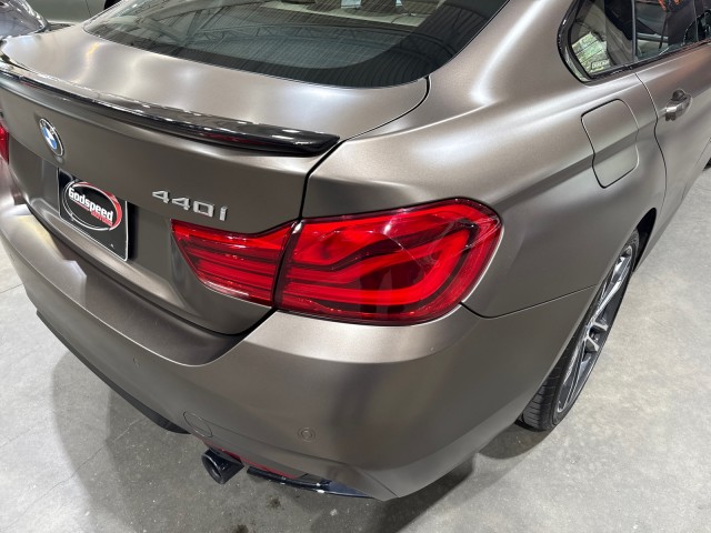 Vehicle image 45 of 92