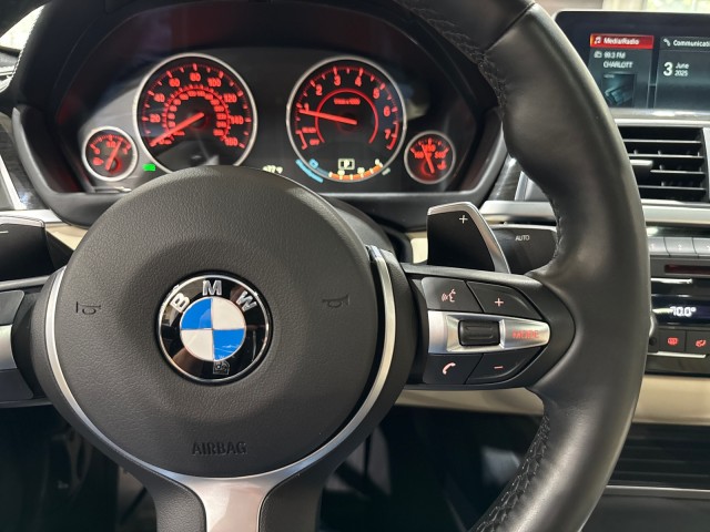 Vehicle image 75 of 92