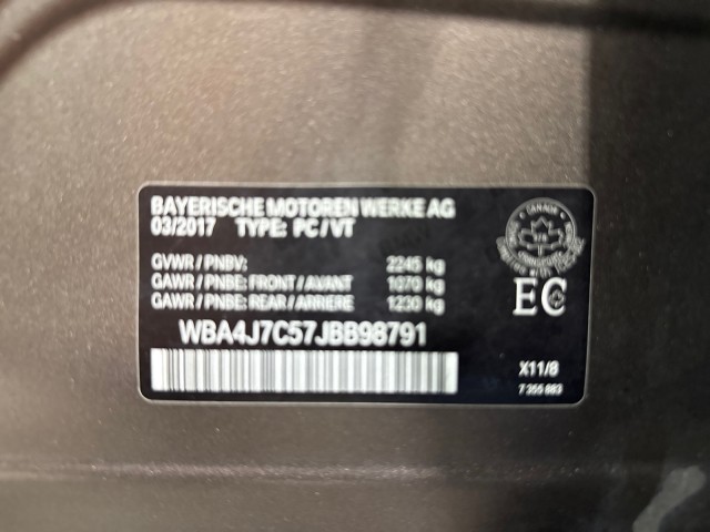Vehicle image 90 of 92