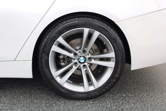 Vehicle image 41 of 41