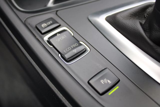 Vehicle image 18 of 41