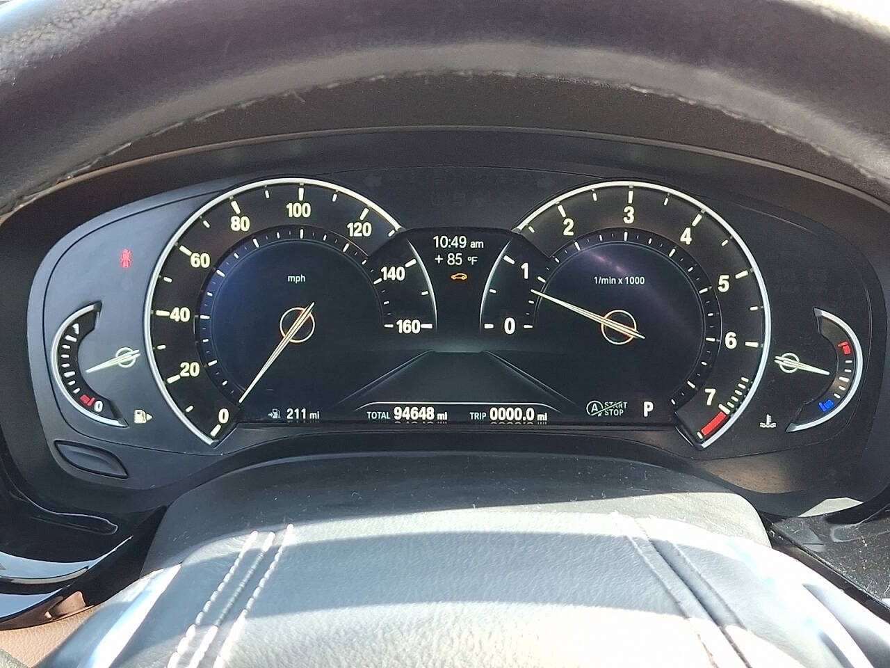 Vehicle image 16 of 30
