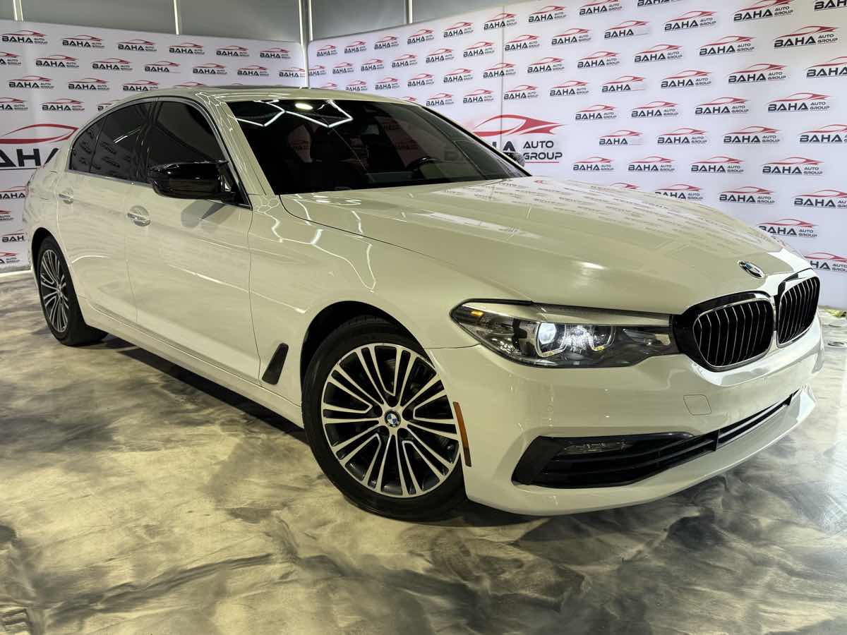 Vehicle image 8 of 73