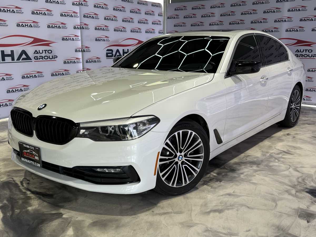 Vehicle image 3 of 73