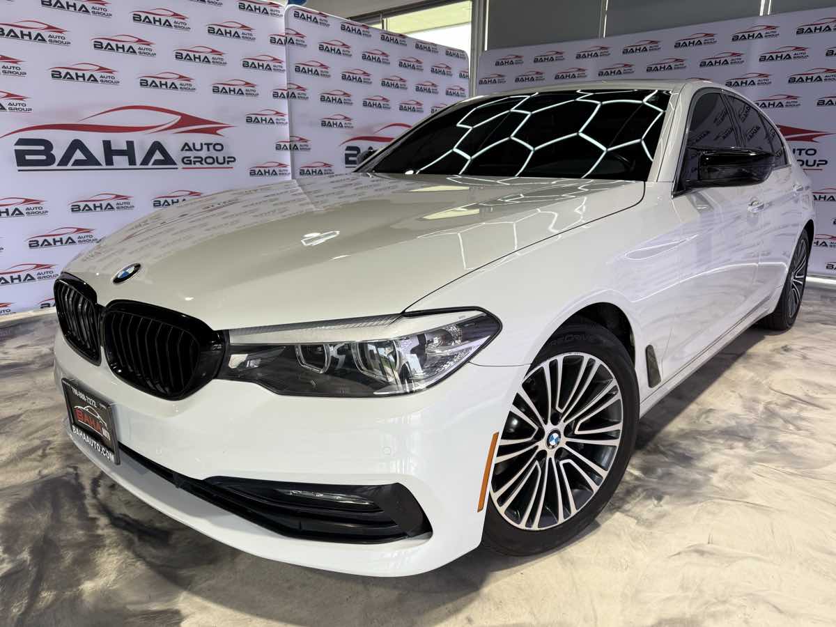 Vehicle image 4 of 73