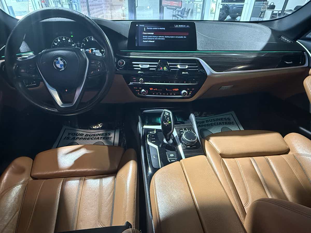 Vehicle image 40 of 73