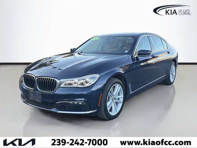 2018 BMW 7 Series 750i xDrive Image 1 of 40