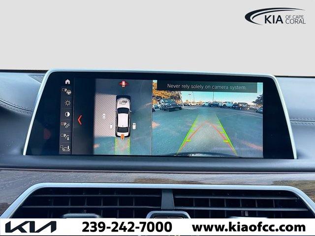 2018 BMW 7 Series 750i xDrive Image 24 of 40