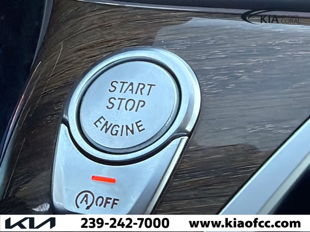 2018 BMW 7 Series 750i xDrive Image 30 of 40