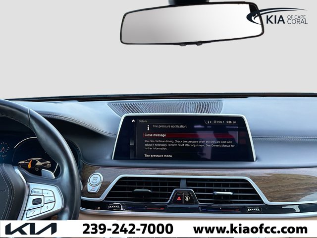 2018 BMW 7 Series 750i xDrive Image 37 of 40