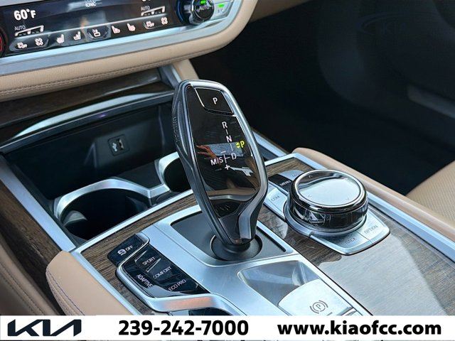 2018 BMW 7 Series 750i xDrive Image 25 of 40