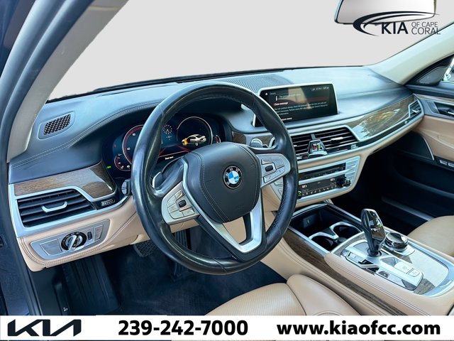2018 BMW 7 Series 750i xDrive Image 15 of 40
