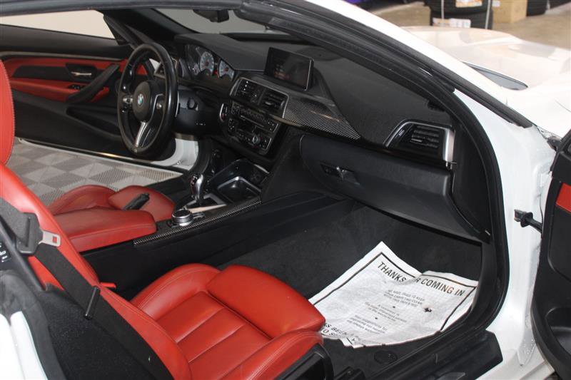 Vehicle image 29 of 44
