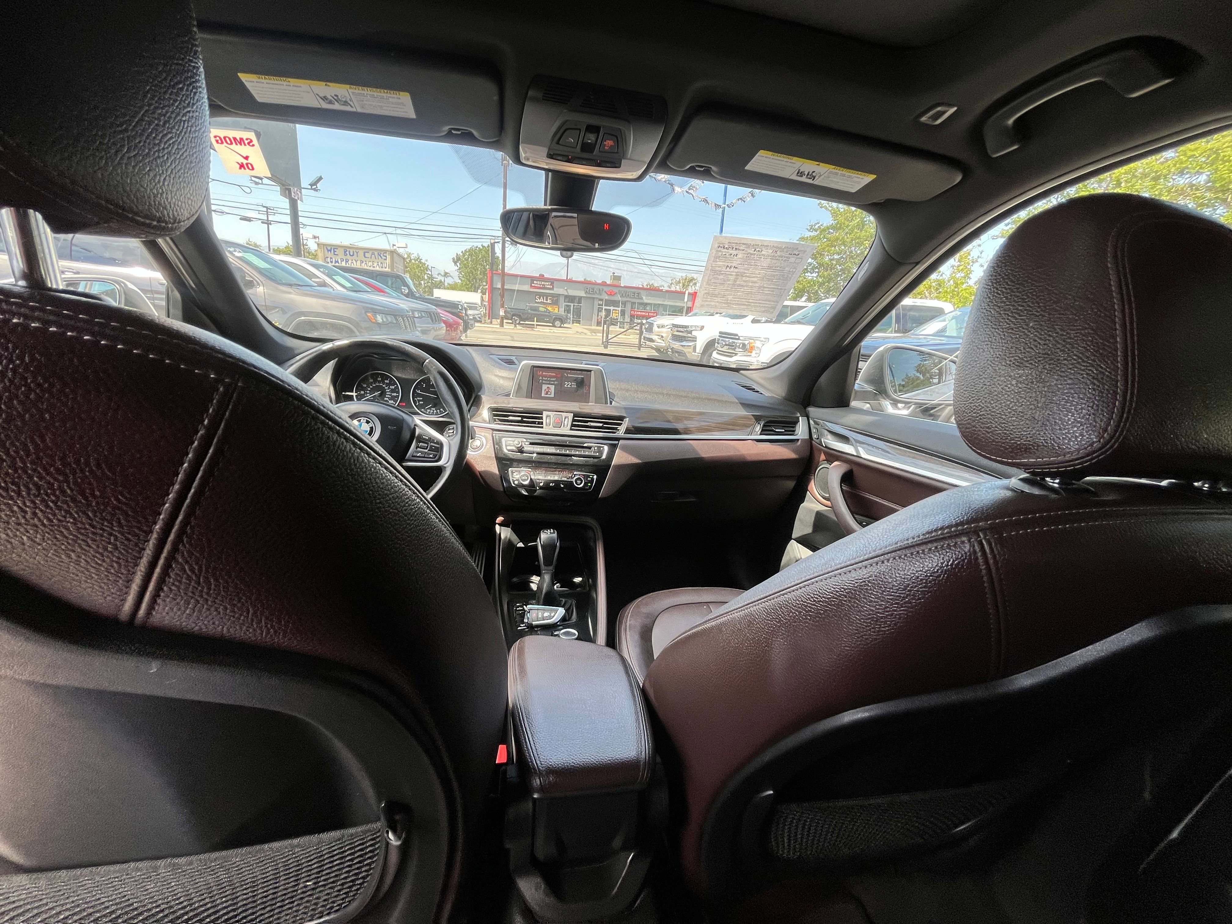 Vehicle image 34 of 74