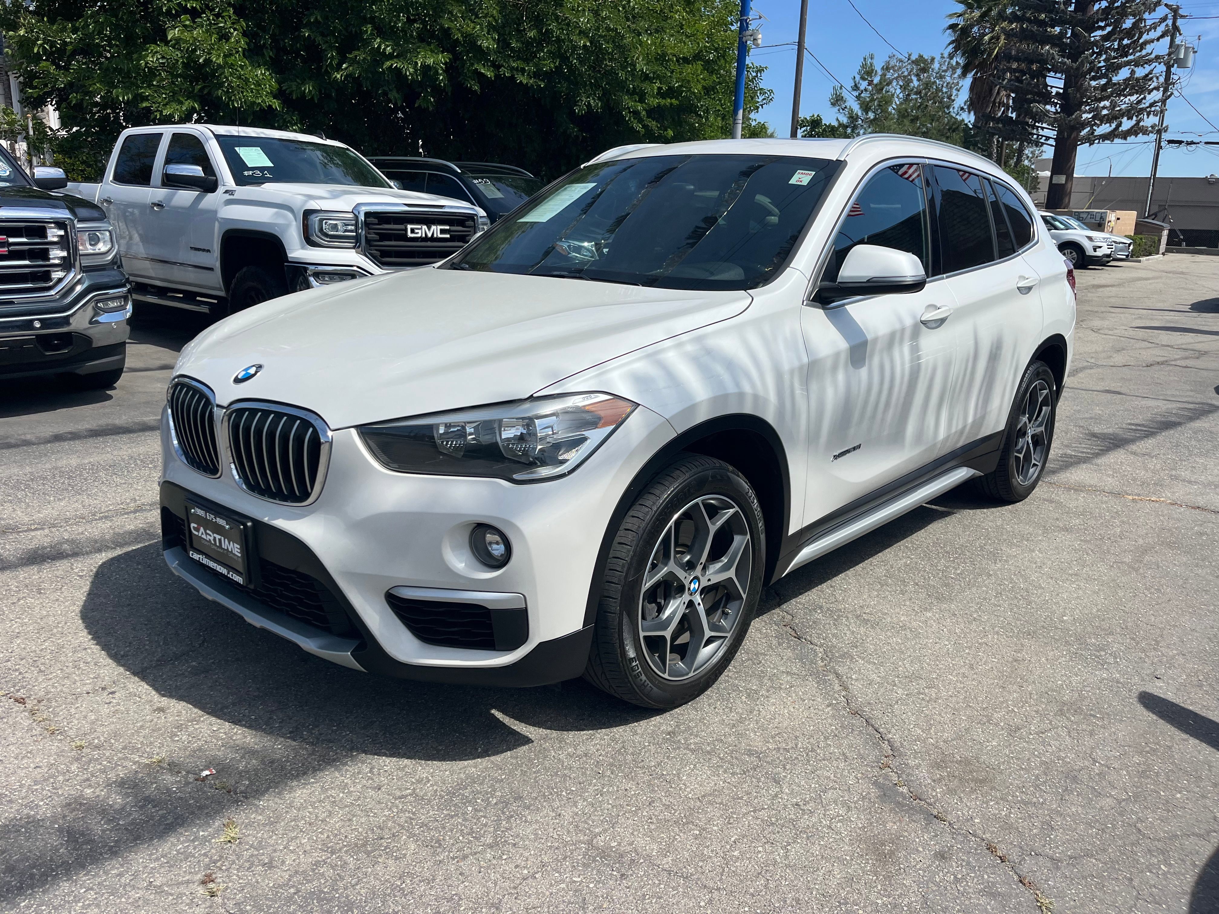 Vehicle image 2 of 74