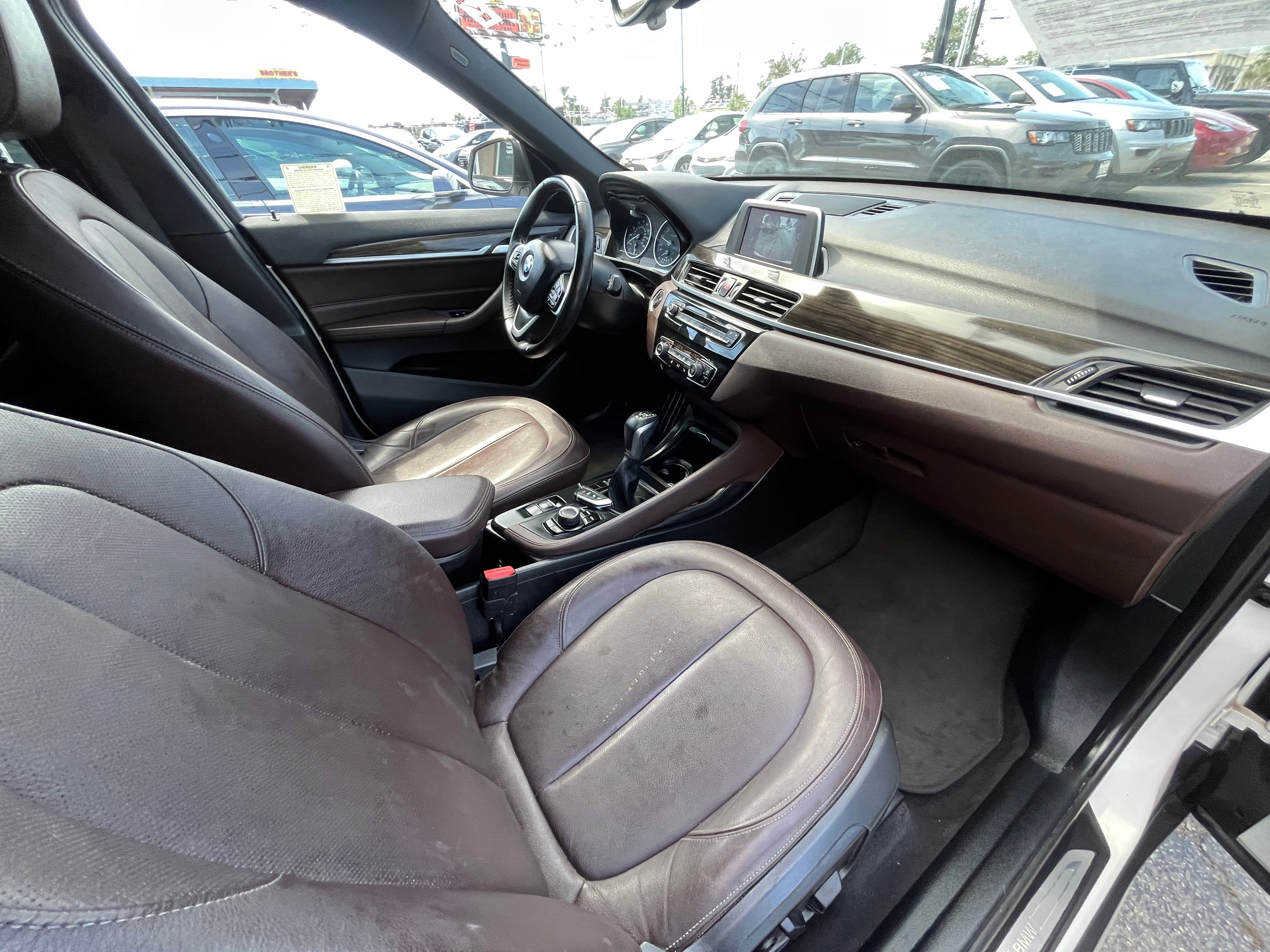 Vehicle image 59 of 74