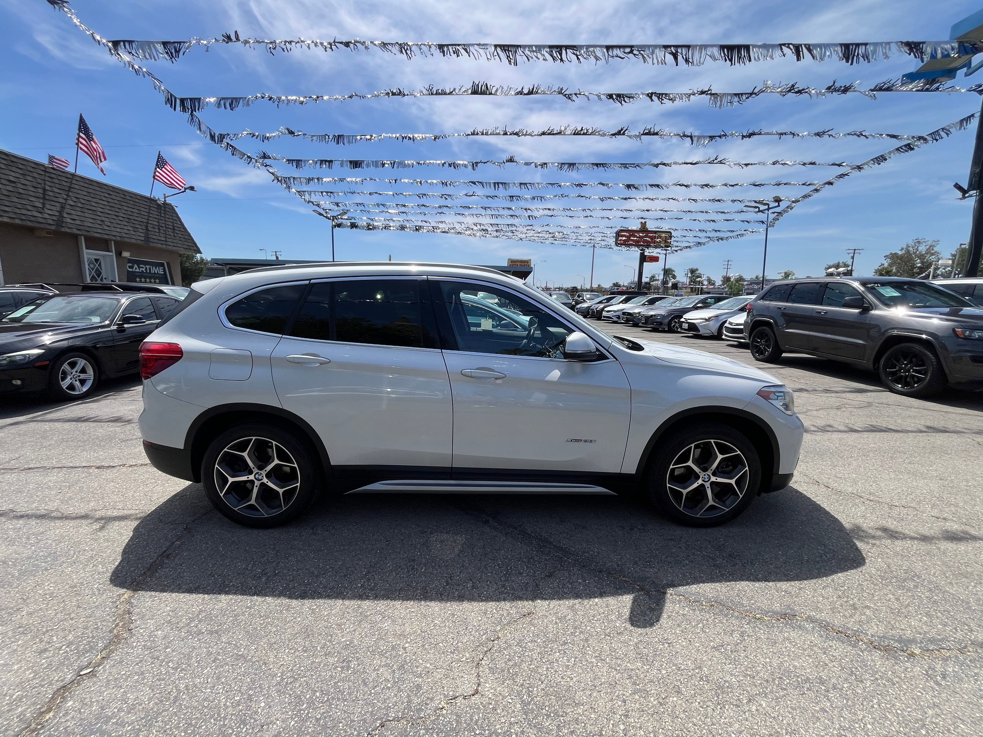 Vehicle image 14 of 74
