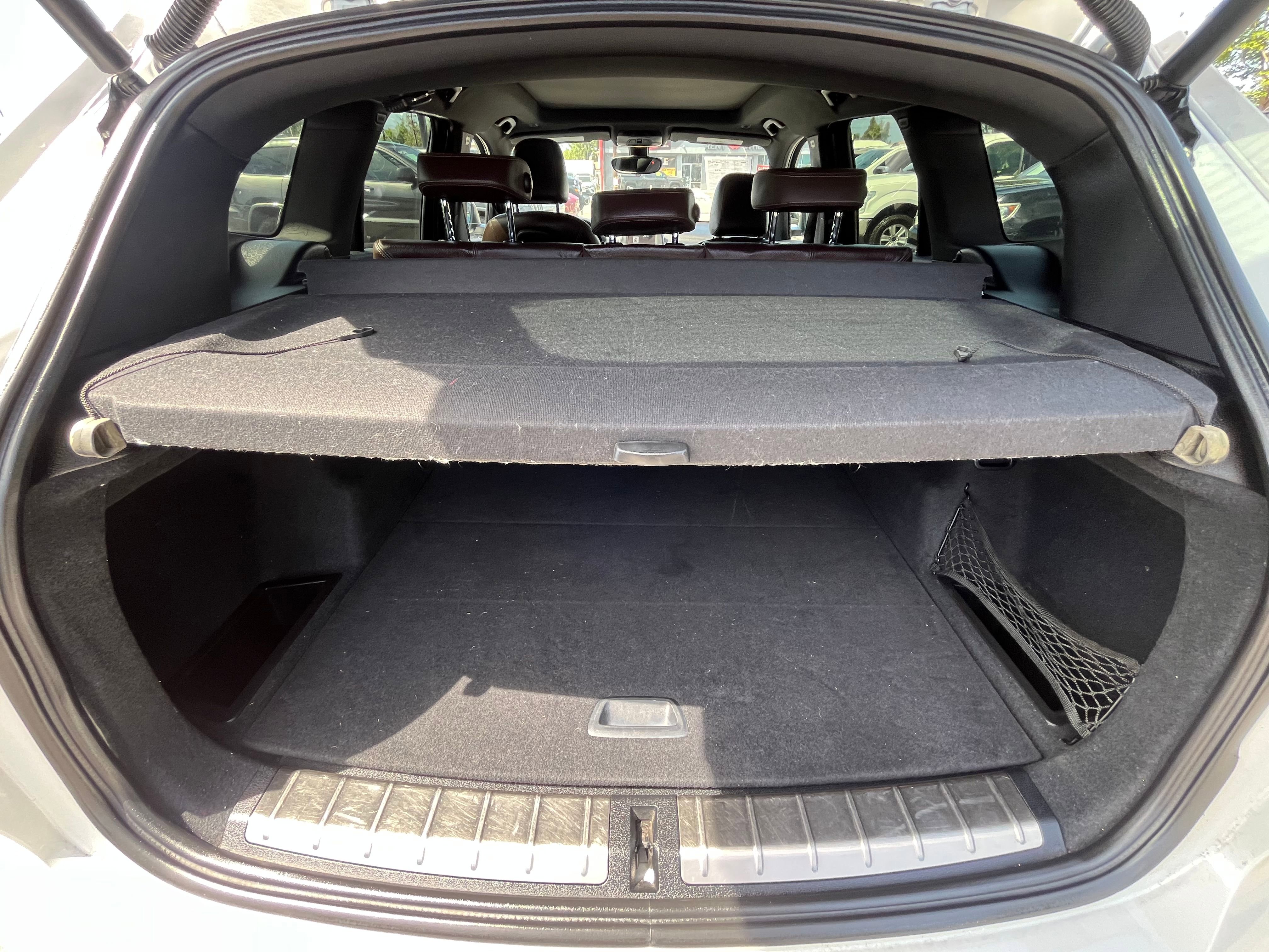 Vehicle image 25 of 74