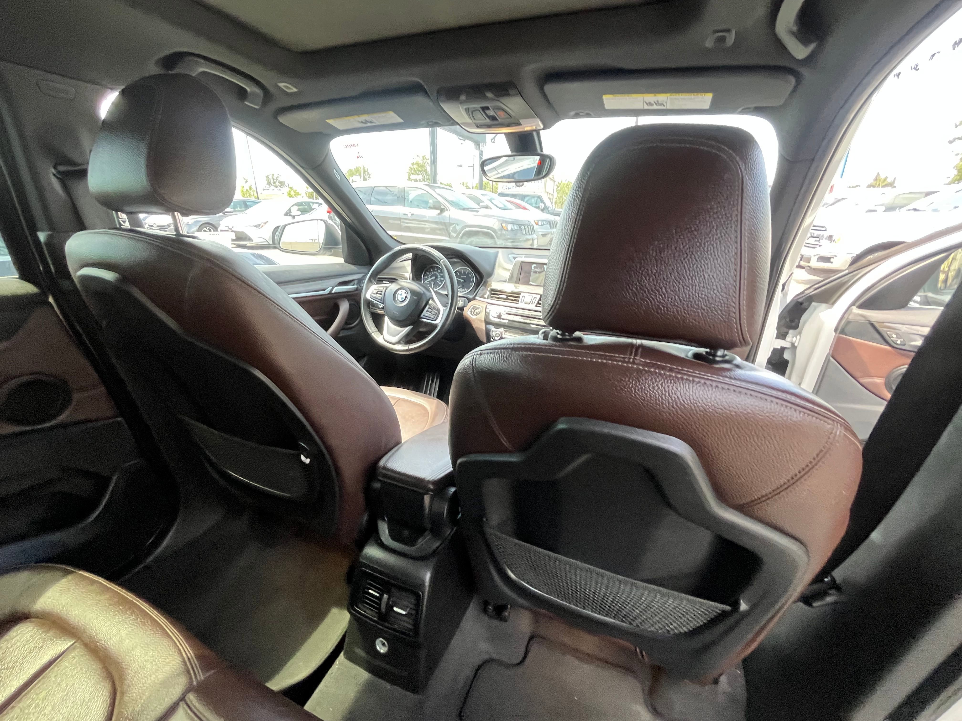 Vehicle image 67 of 74