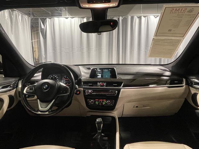2018 BMW X1 xDrive28i Image 15 of 27