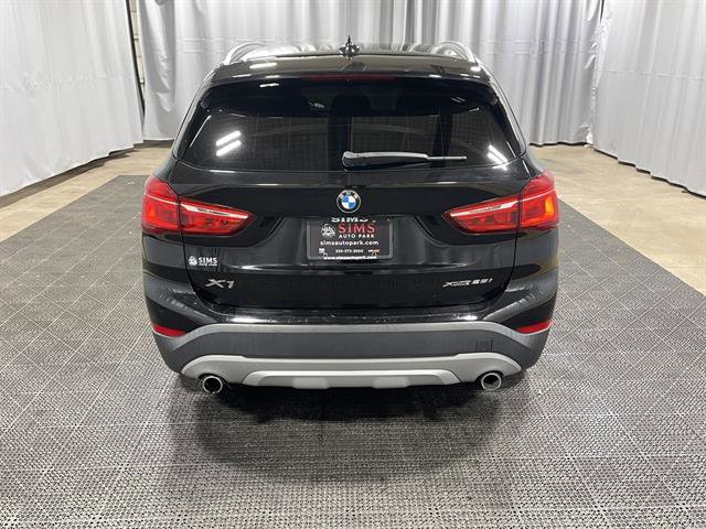 2018 BMW X1 xDrive28i Image 7 of 27