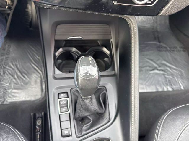 Vehicle image 18 of 30