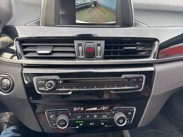Vehicle image 16 of 30