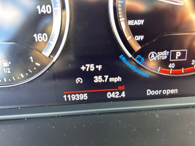 Vehicle image 20 of 30