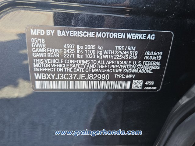Vehicle image 19 of 23