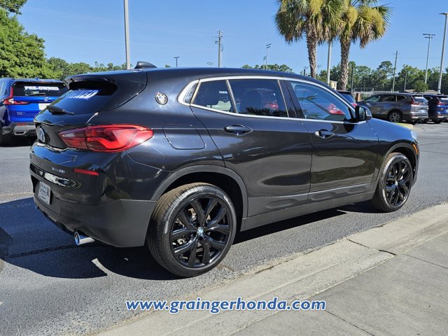 Vehicle image 5 of 23