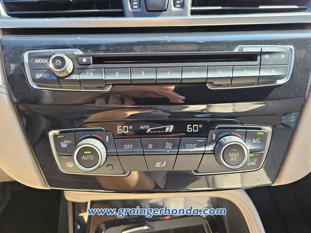 Vehicle image 22 of 23