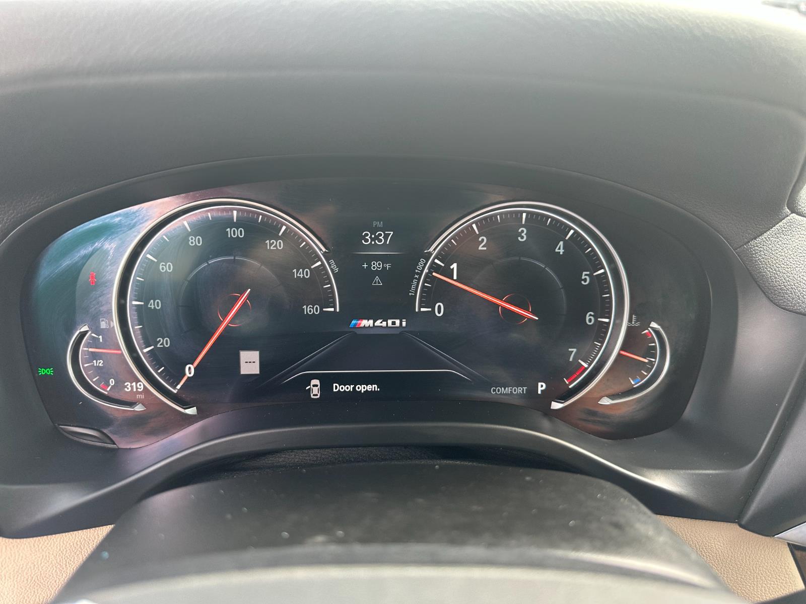 Vehicle image 17 of 39