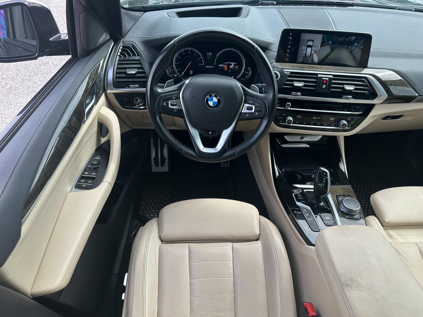 Vehicle image 20 of 39