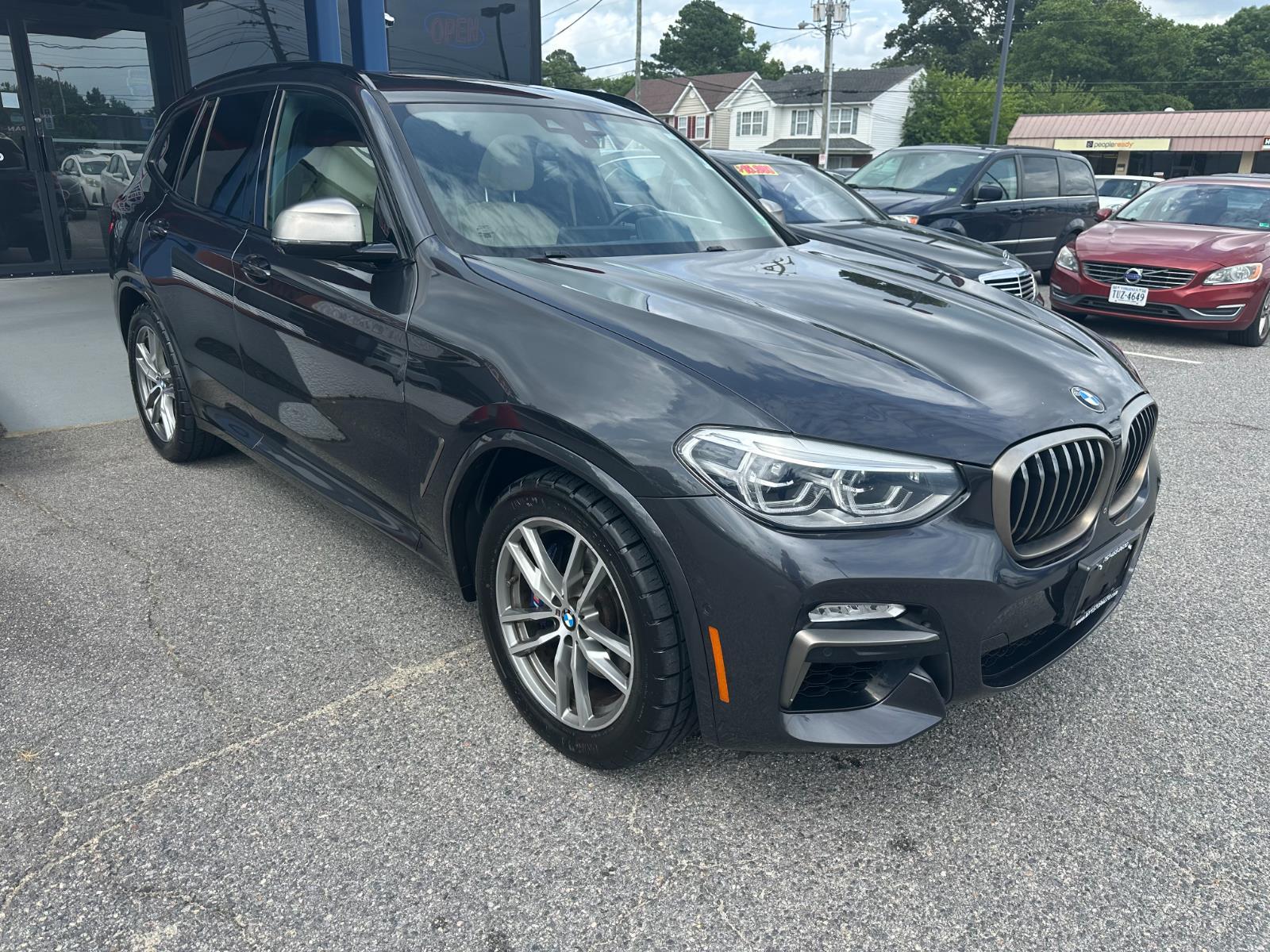Vehicle image 5 of 39