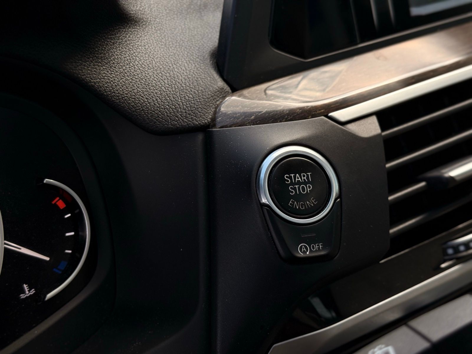 2018 BMW X3 xDrive30i Image 32 of 32