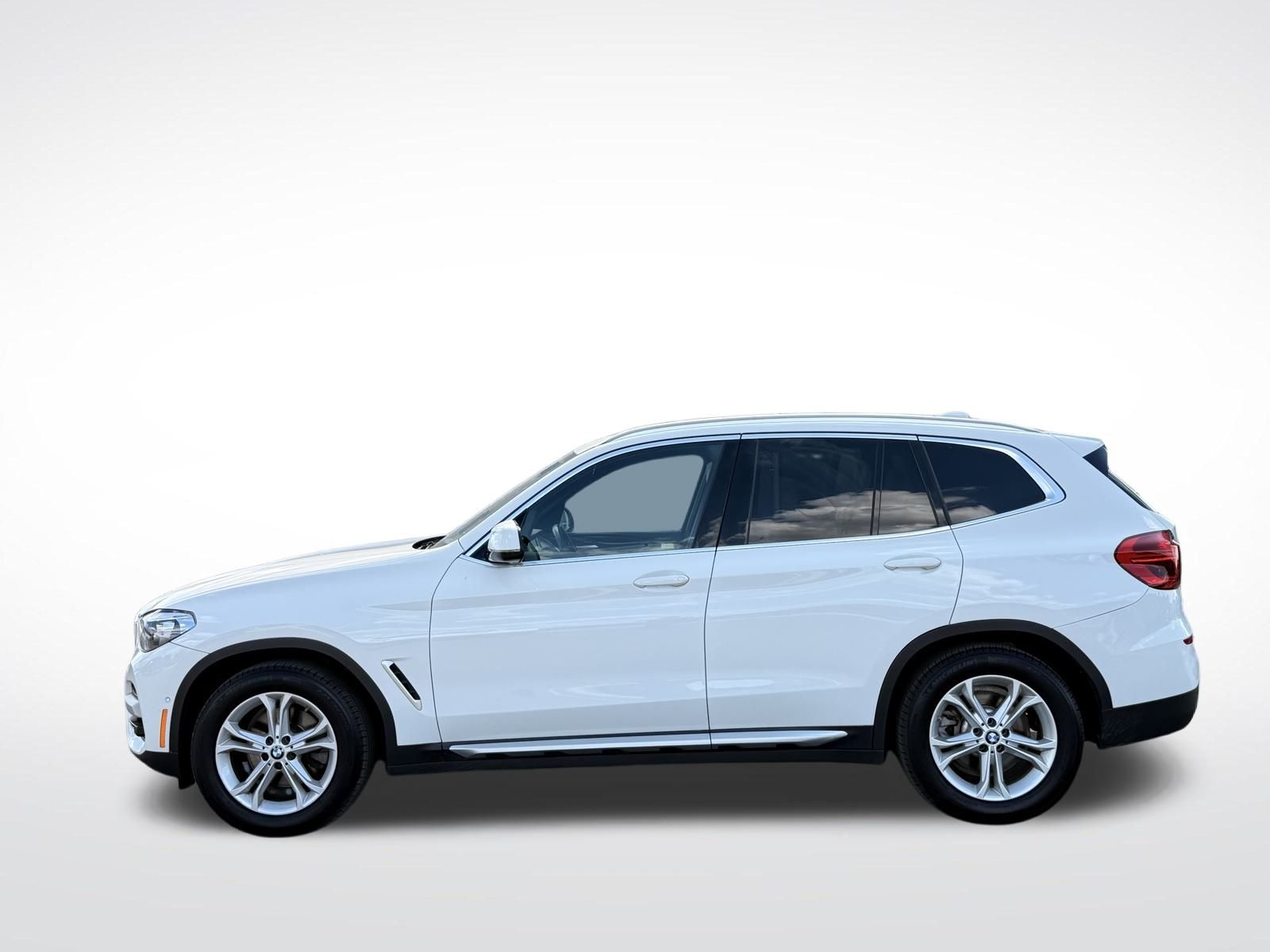 2018 BMW X3 xDrive30i Image 9 of 32