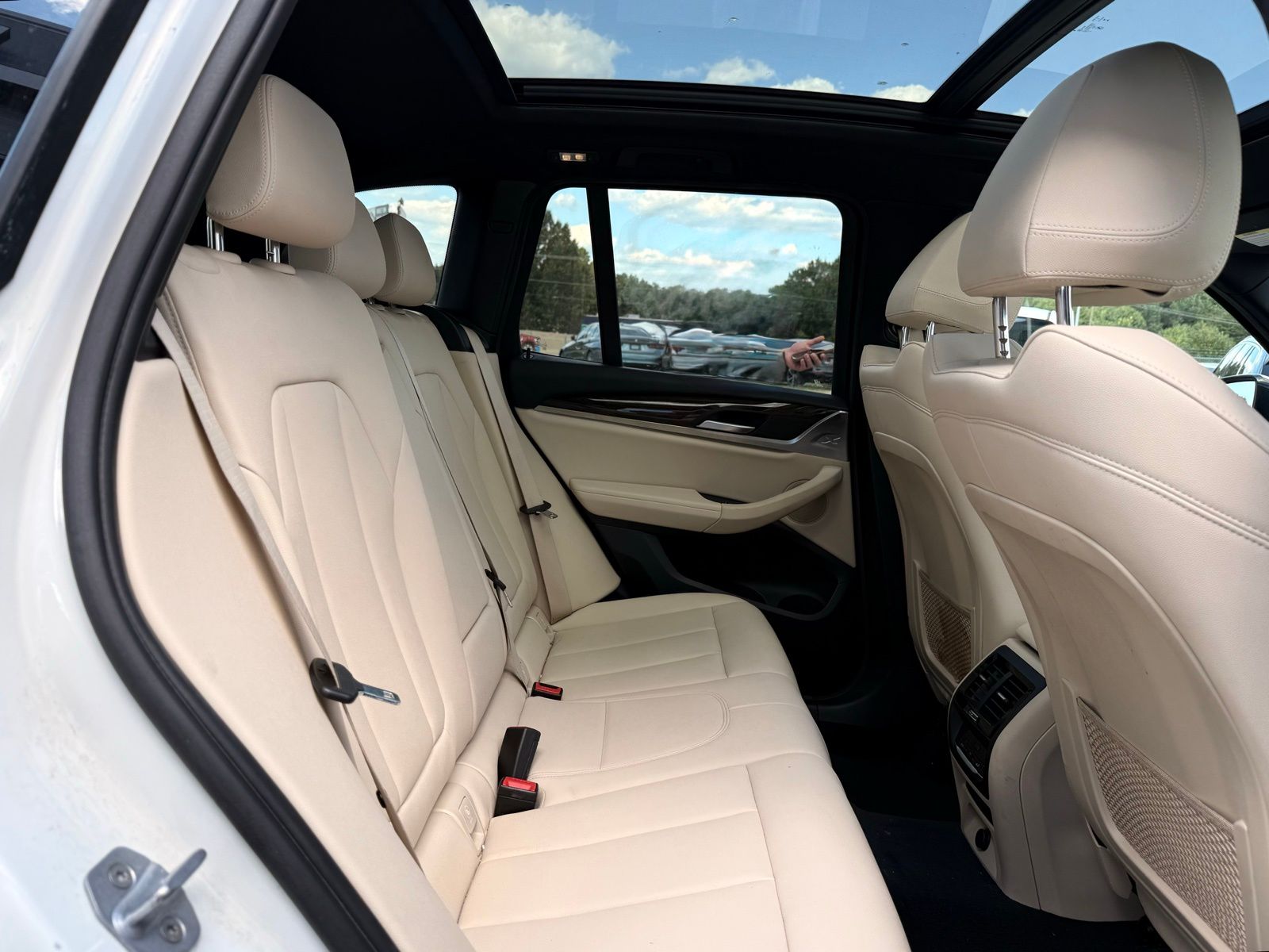 2018 BMW X3 xDrive30i Image 11 of 32