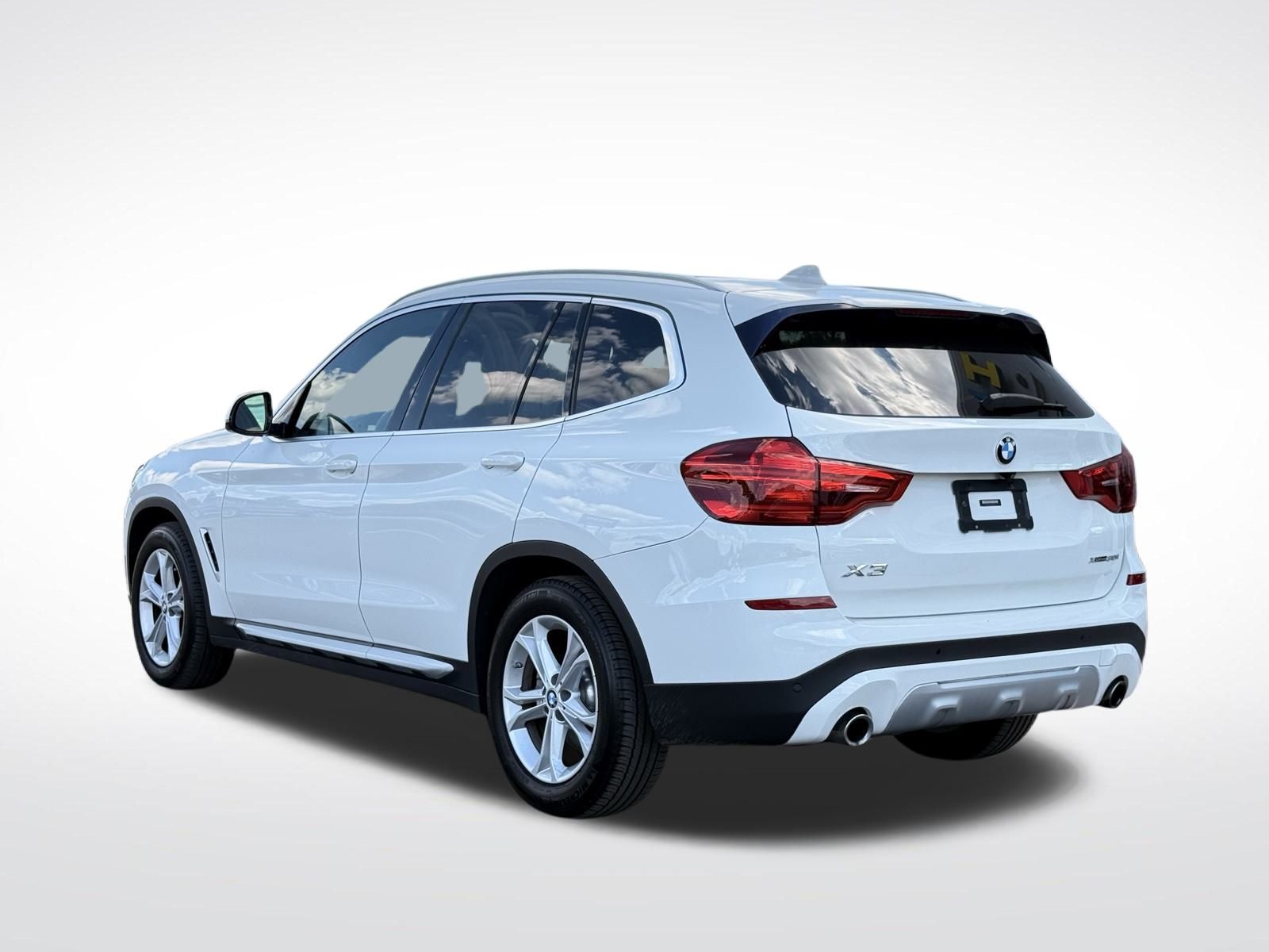 2018 BMW X3 xDrive30i Image 8 of 32