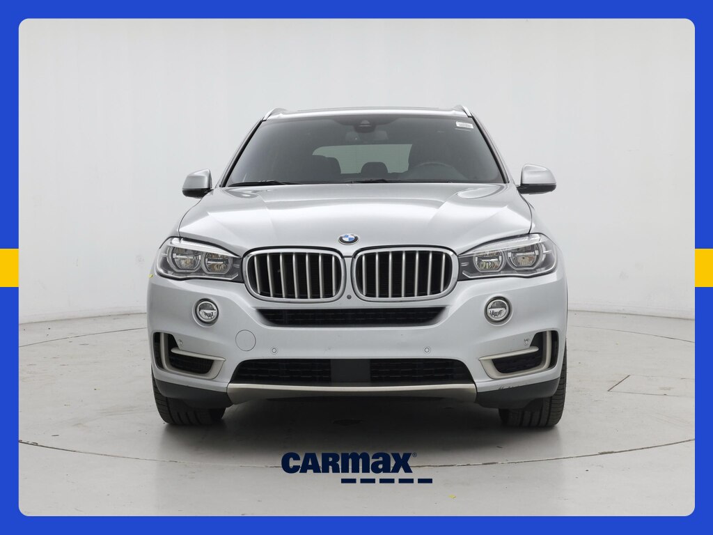 2018 BMW X5 xDrive50i Image 2 of 21