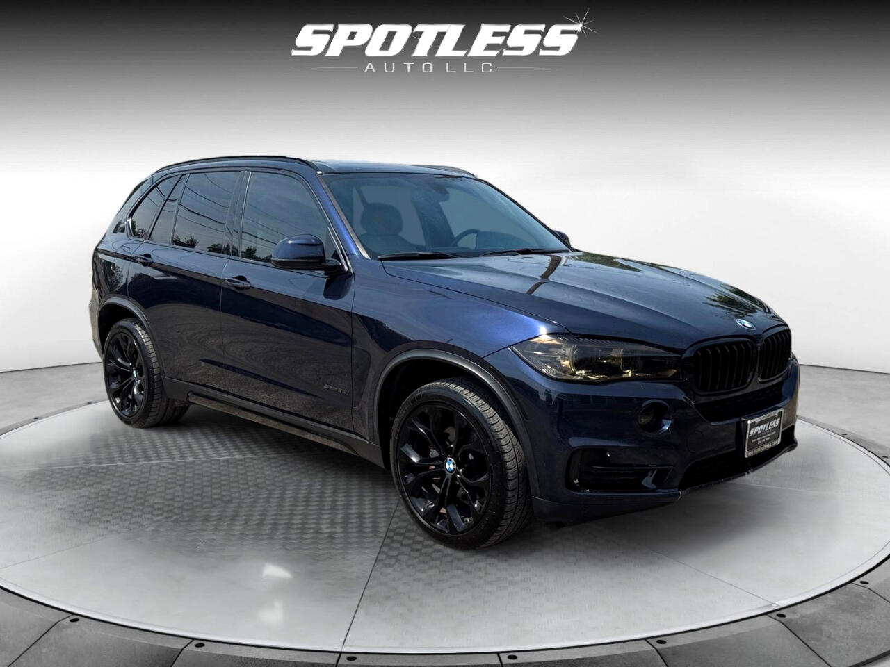 Vehicle image 4 of 31
