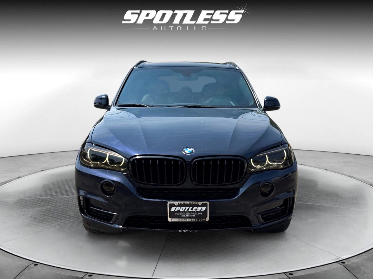 Vehicle image 3 of 31