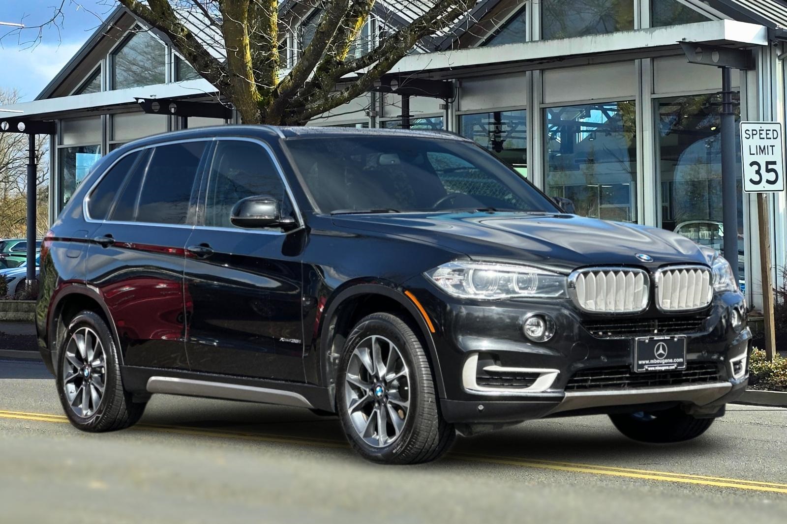 Vehicle image 4 of 36