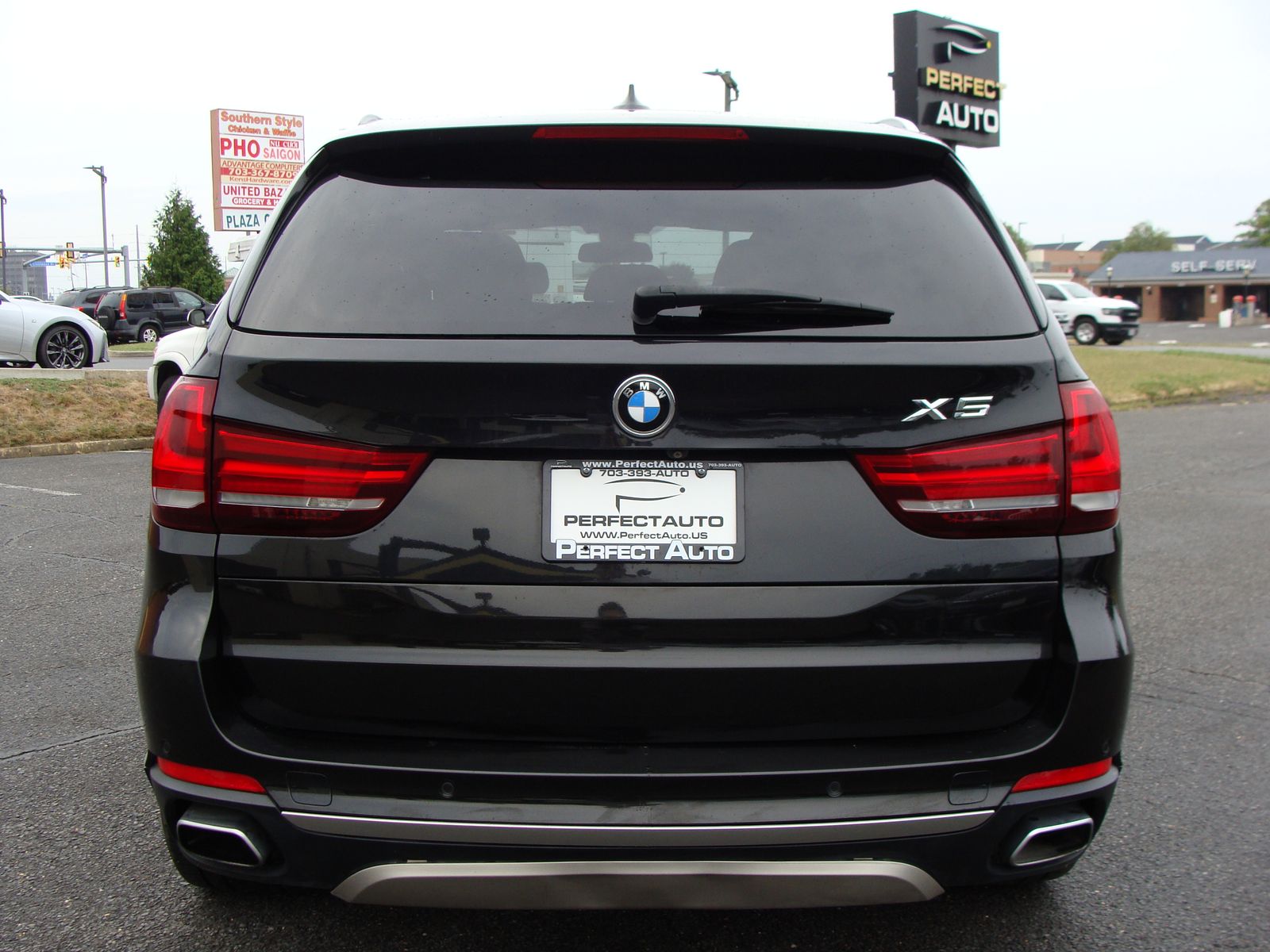 2018 BMW X5 xDrive35i Image 4 of 43