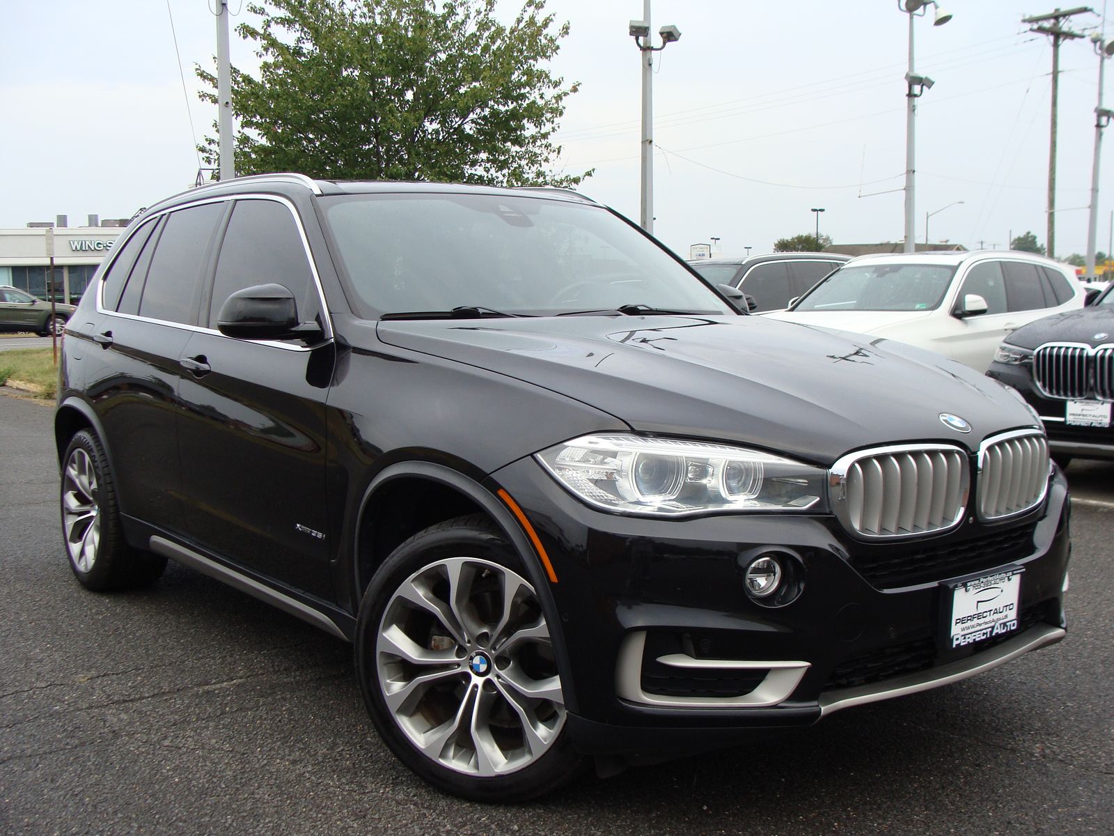 2018 BMW X5 xDrive35i Image 2 of 43