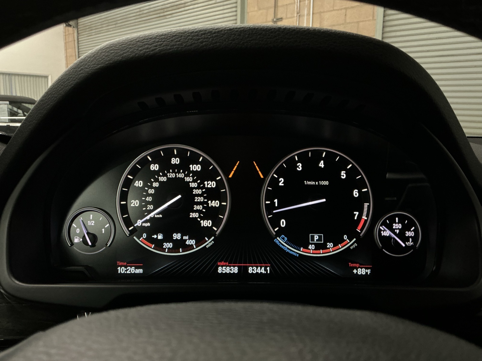 Vehicle image 22 of 34